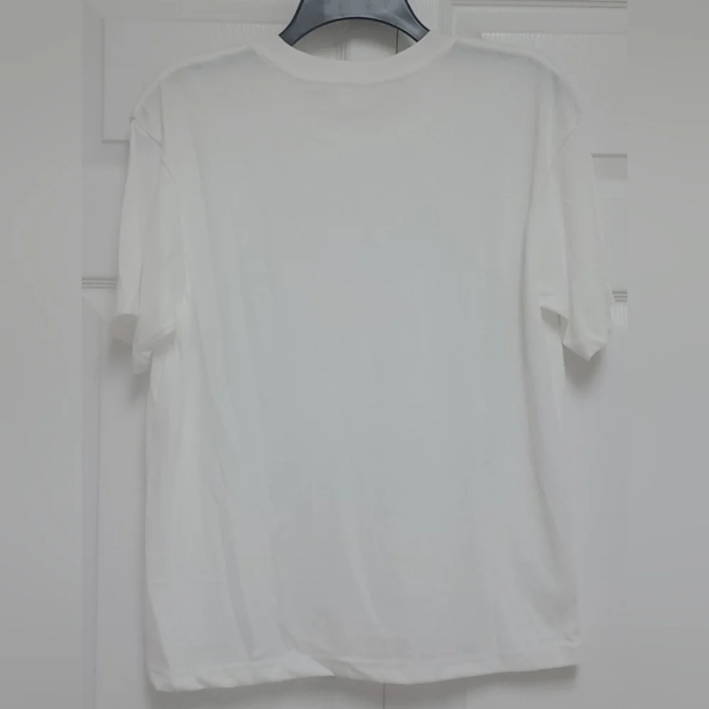 Leopard Print Graphic Tee - Picture 9 of 13